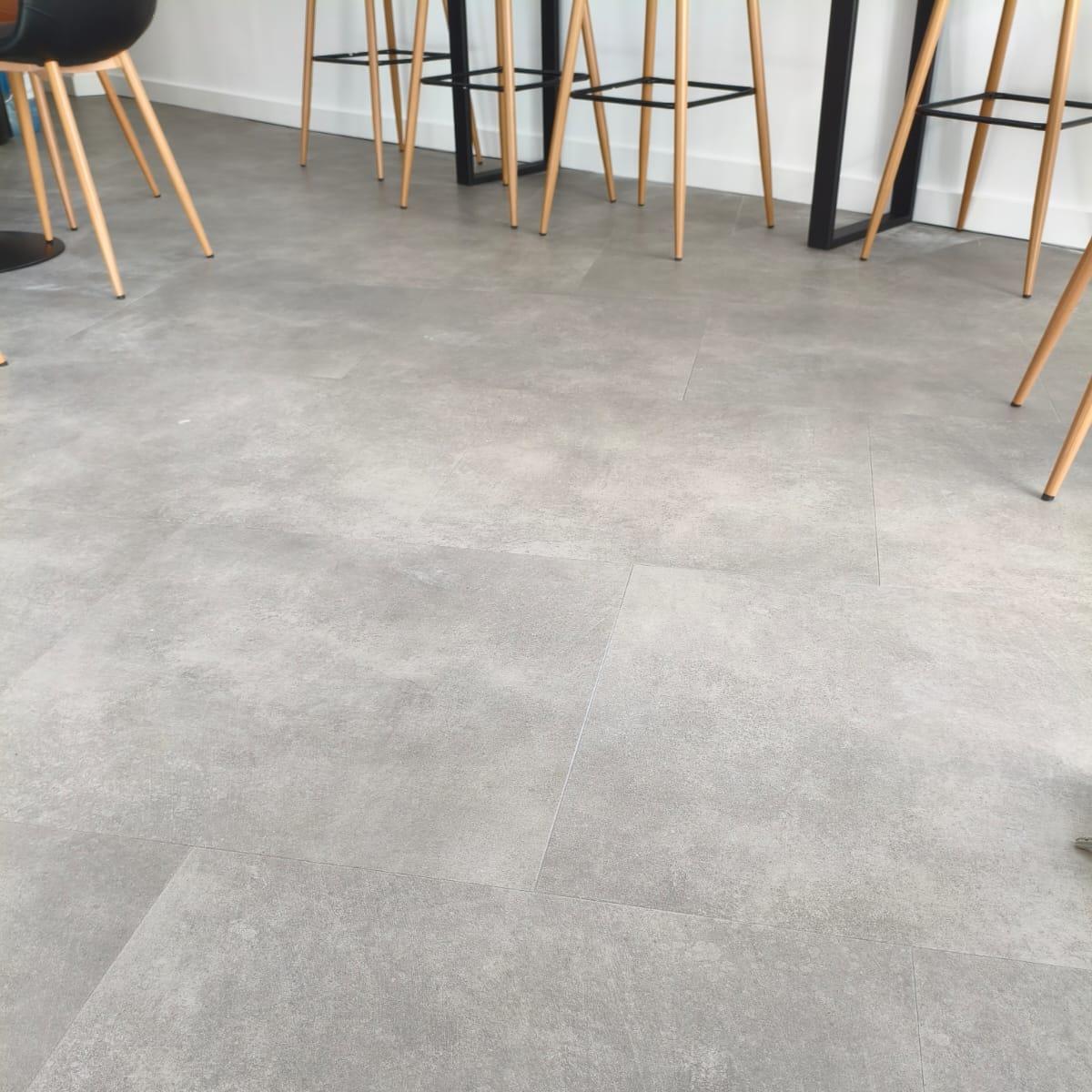 LVT 3